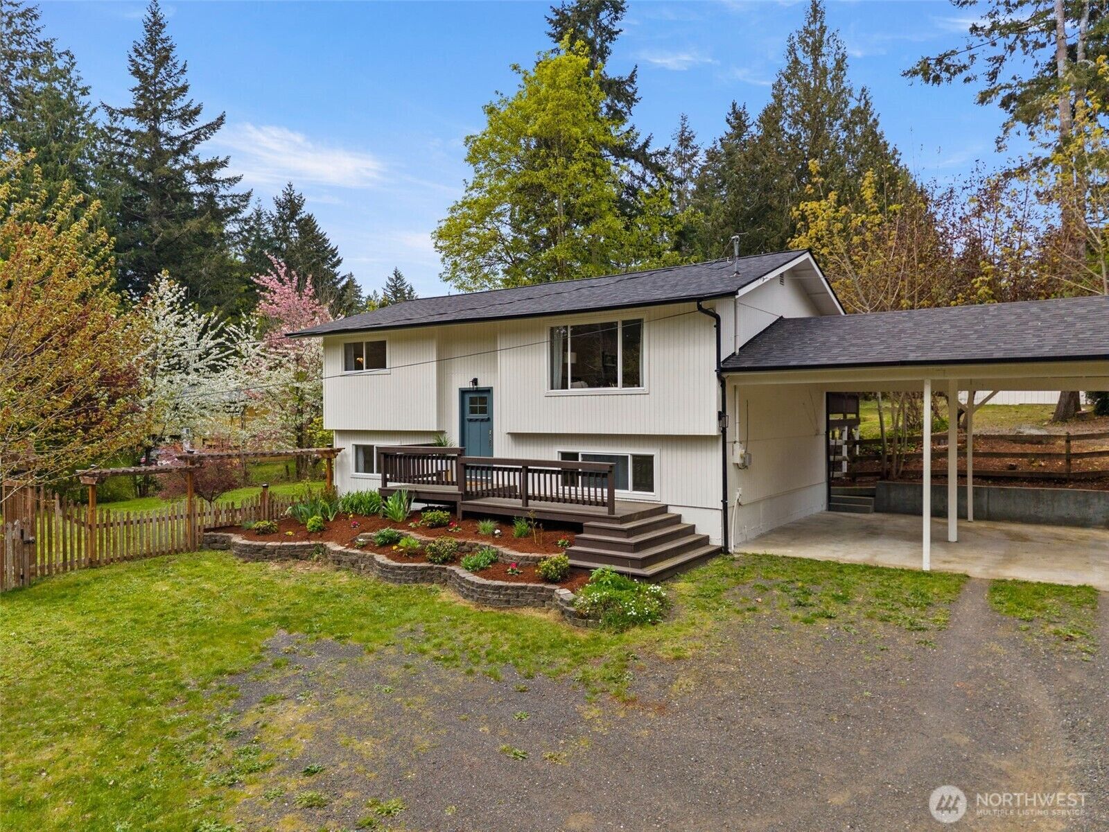 Property Photo:  4631 E Grapeview Loop Road  WA 98524 