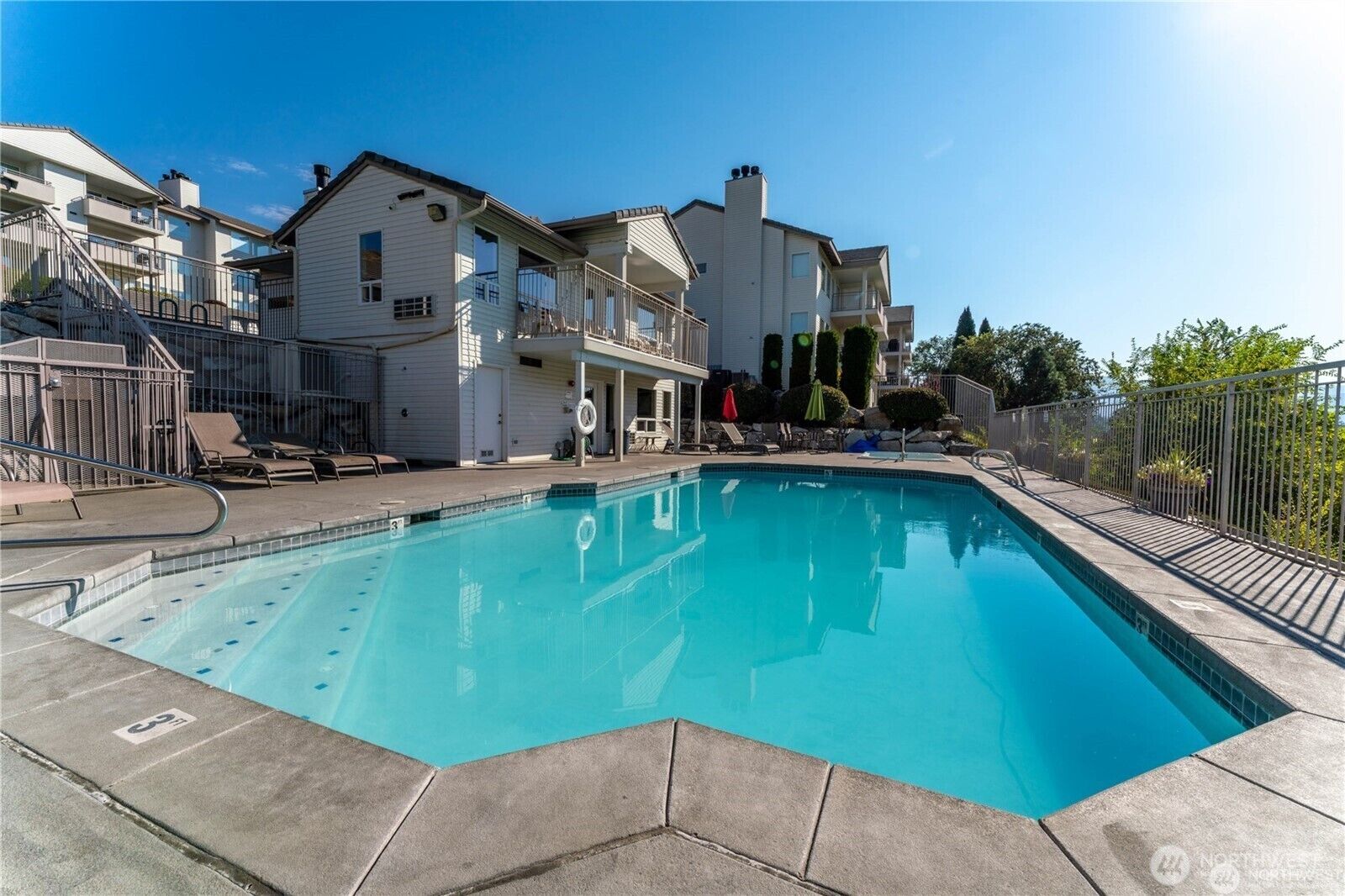 Property Photo: 808 W Manson Highway D201 WA 98816