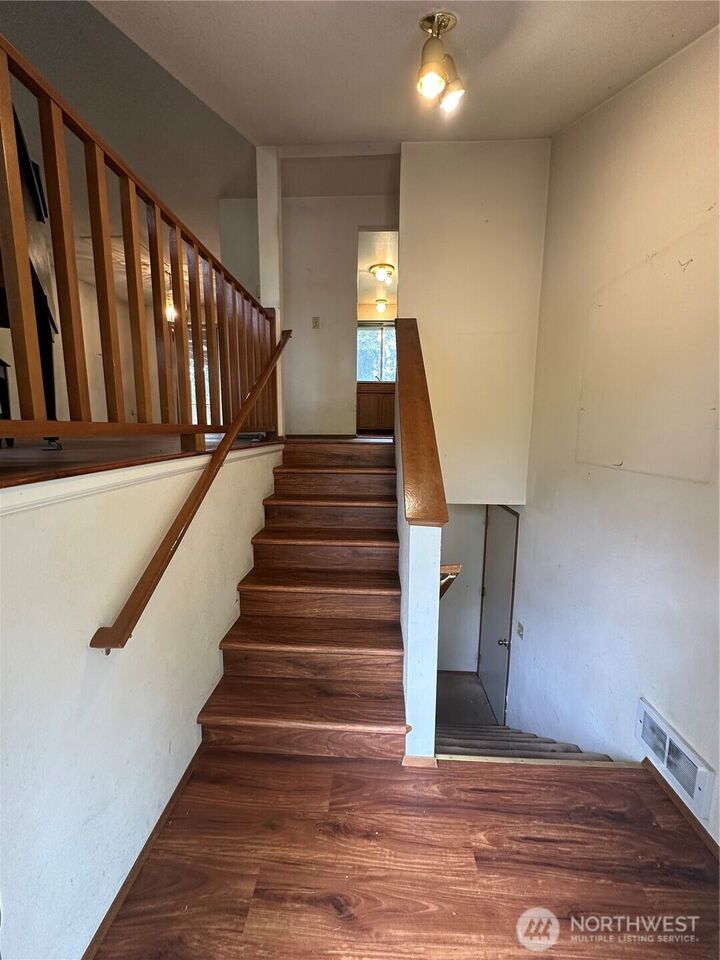 Property Photo:  18910  80th Avenue Ct E  WA 98375 