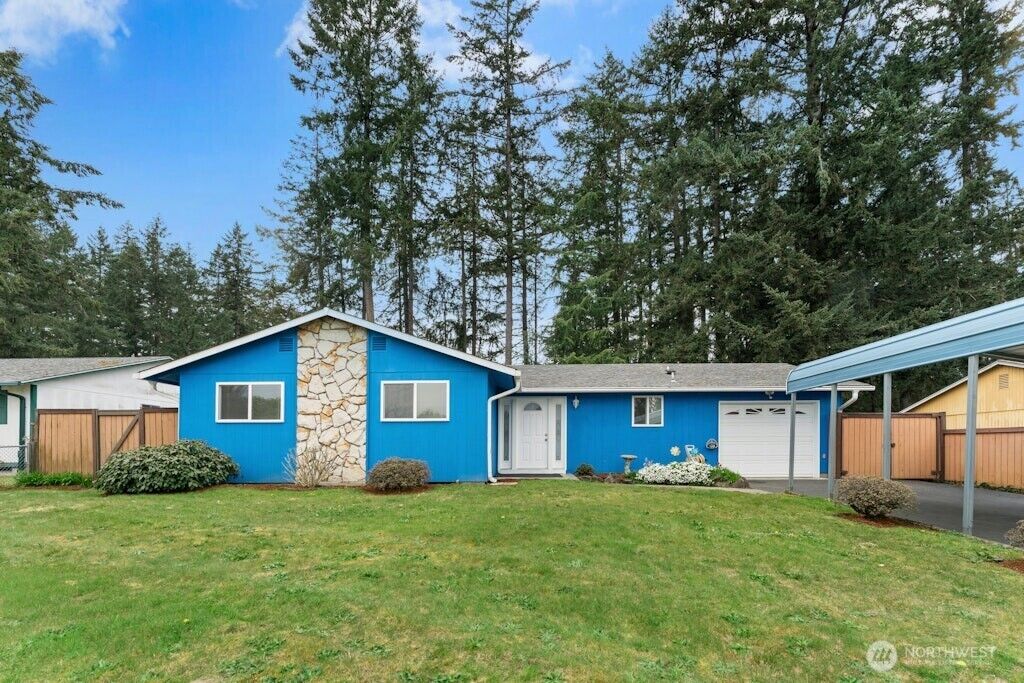 Property Photo:  15714  64th Avenue Ct E  WA 98375 