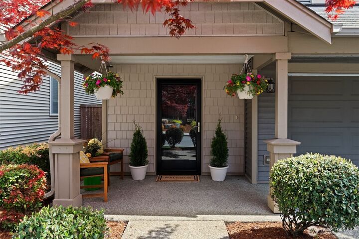 Property Photo:  11215  Borgen Loop  WA 98332 