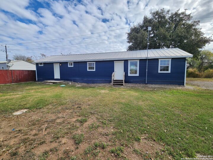 Property Photo:  20335 Campbellton Rd  TX 78264 