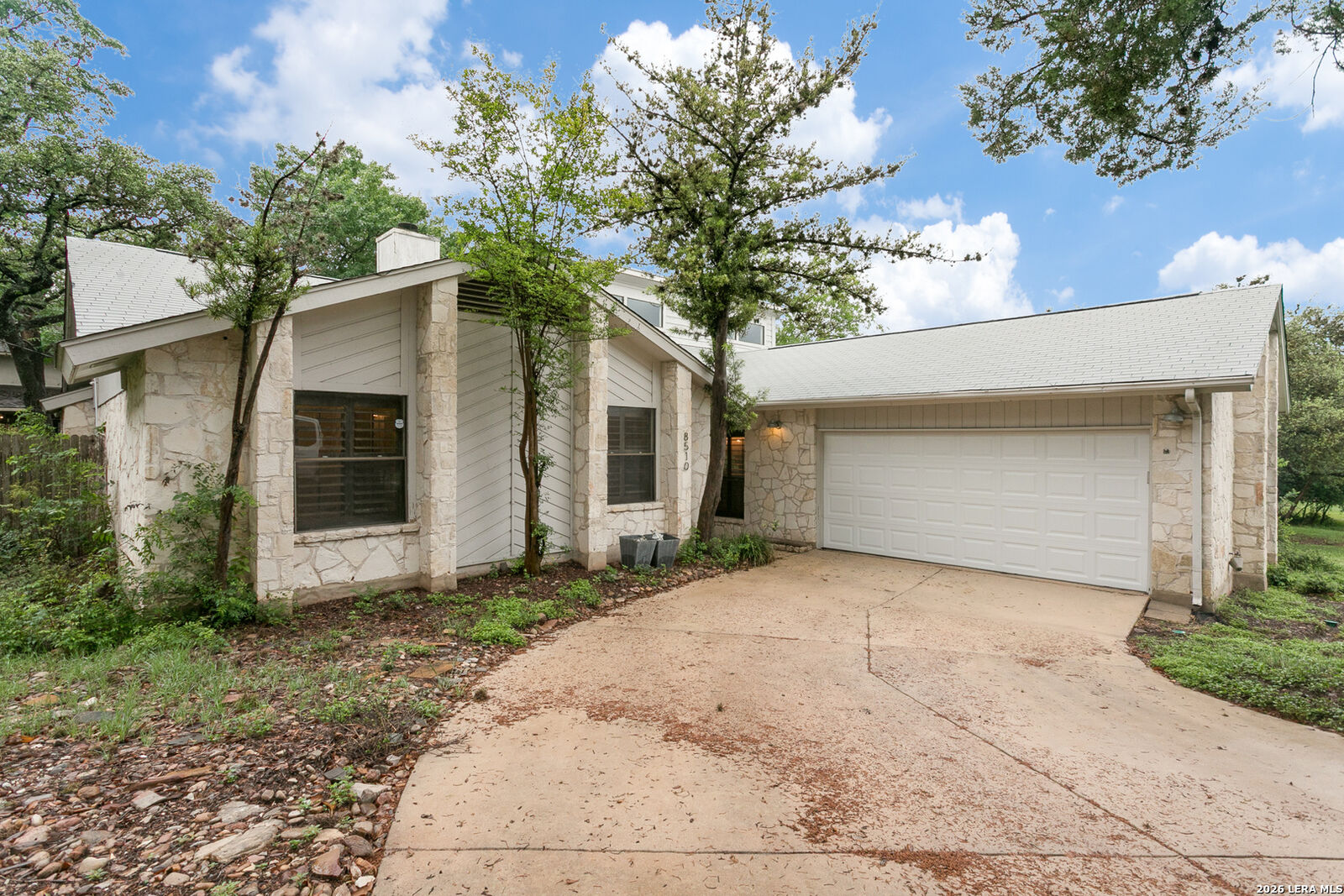 Property Photo: 8510 Watchtower TX 78254