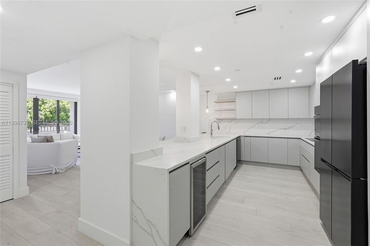 Property Photo:  251 Crandon Blvd 202  FL 33149 