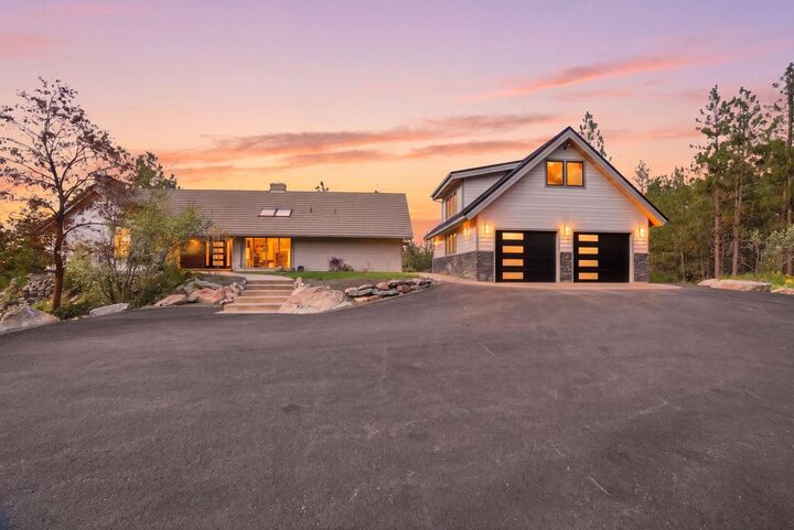 Property Photo:  5425 E 21st Ave  WA 99223 