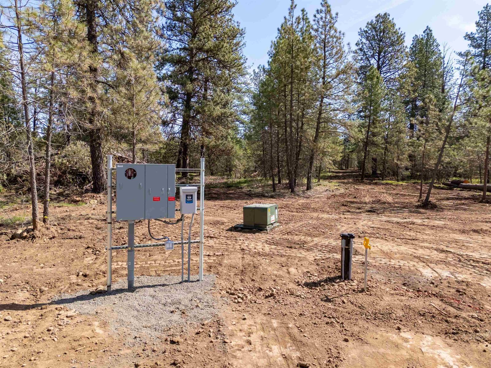 Property Photo:  14725 S Stangland Rd  WA 99004 