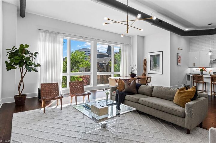 Property Photo:  400 W 4th Street 301  NC 27101 