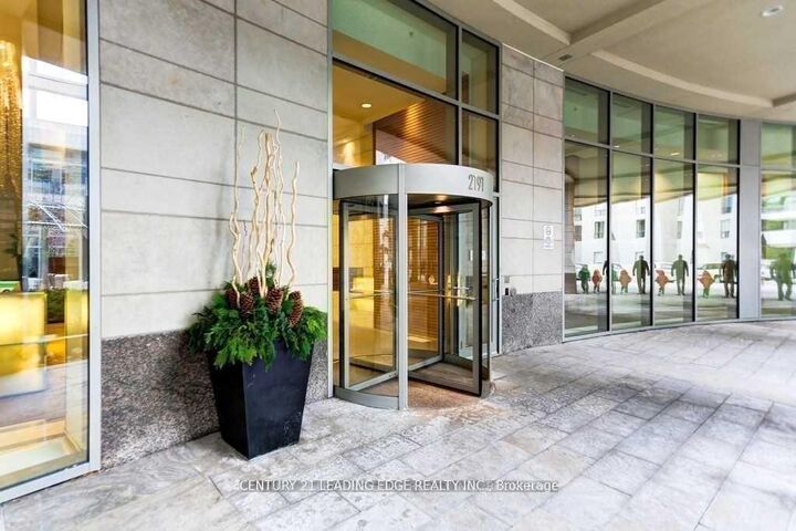 Property Photo:  2191 Yonge Street 1207  ON M4S 4H8 