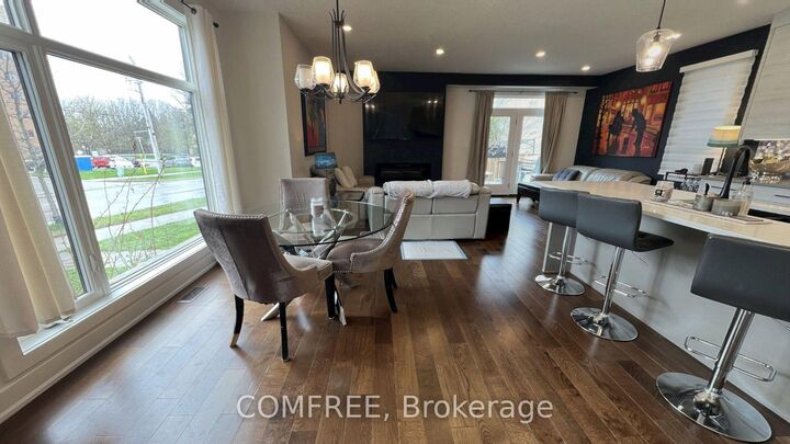 Property Photo: 498 Phyllis Street ON N6G 0K5