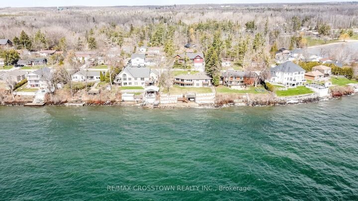 Property Photo: 29 Grandview Crescent ON L0L 2E0