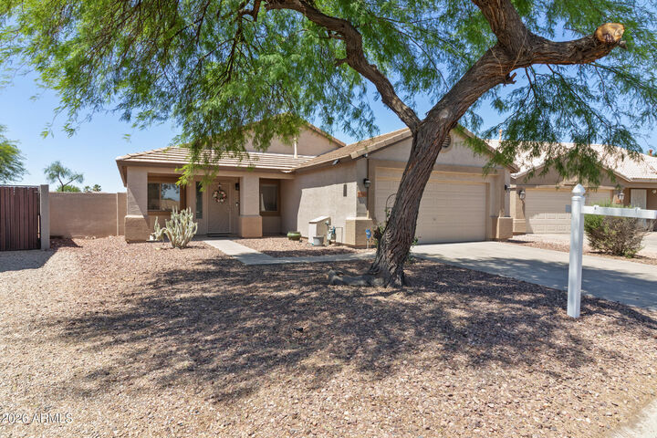 Property Photo:  30356 N Royal Oak Way  AZ 85143 