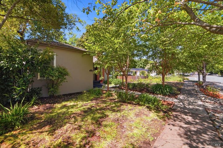 Property Photo:  231 Talbot Avenue  CA 95405 