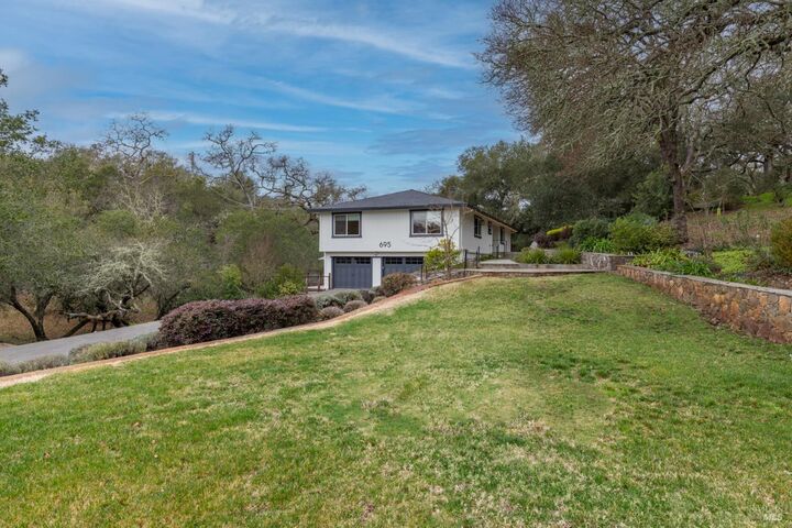 Property Photo:  695 Chiquita Road  CA 95448 