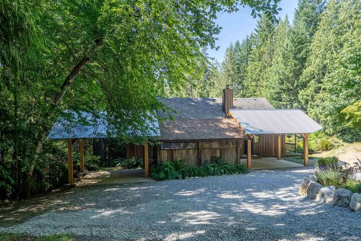 Property Photo: 2931 Grauman Road BC V0N 2W1