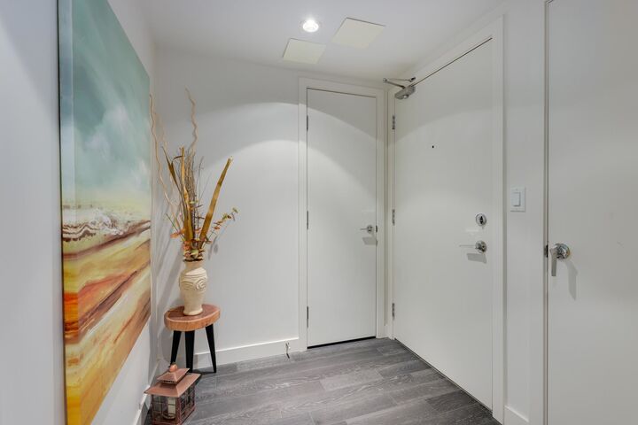 Property Photo: 7468 Lansdowne Road 708 BC V7C 4N3