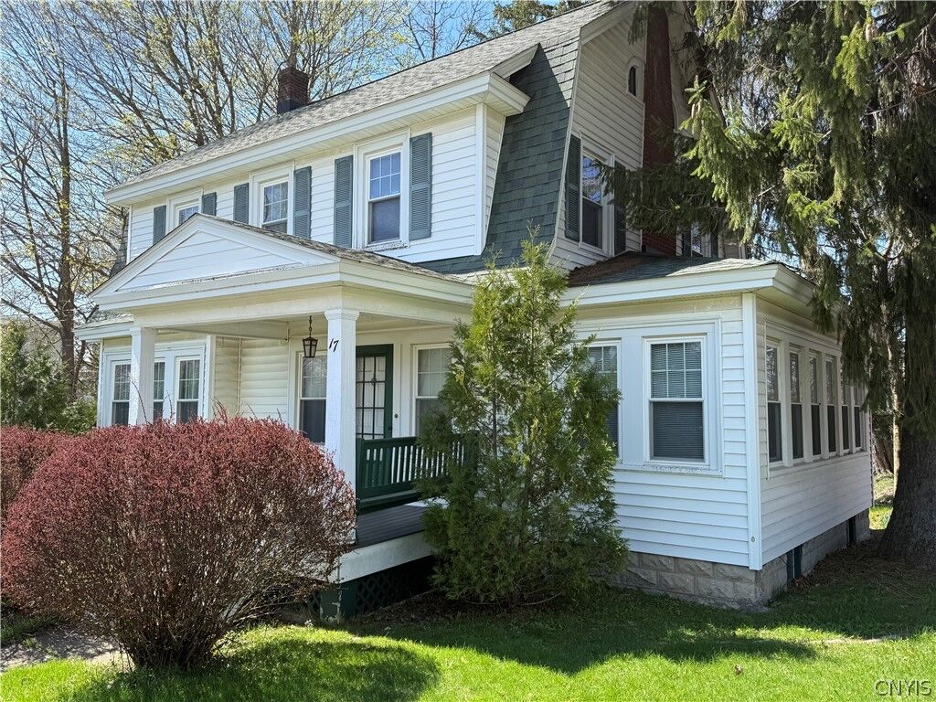 Property Photo:  17 Niagara Street  NY 13142 