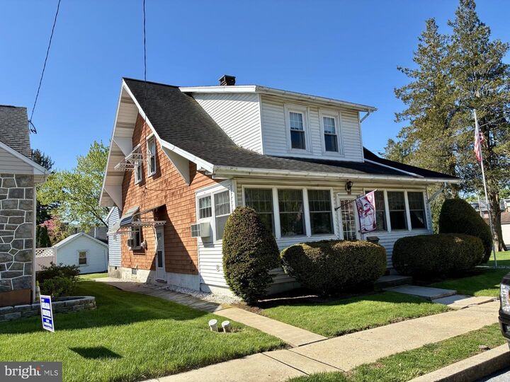 Property Photo:  24 E High Street  PA 19562 