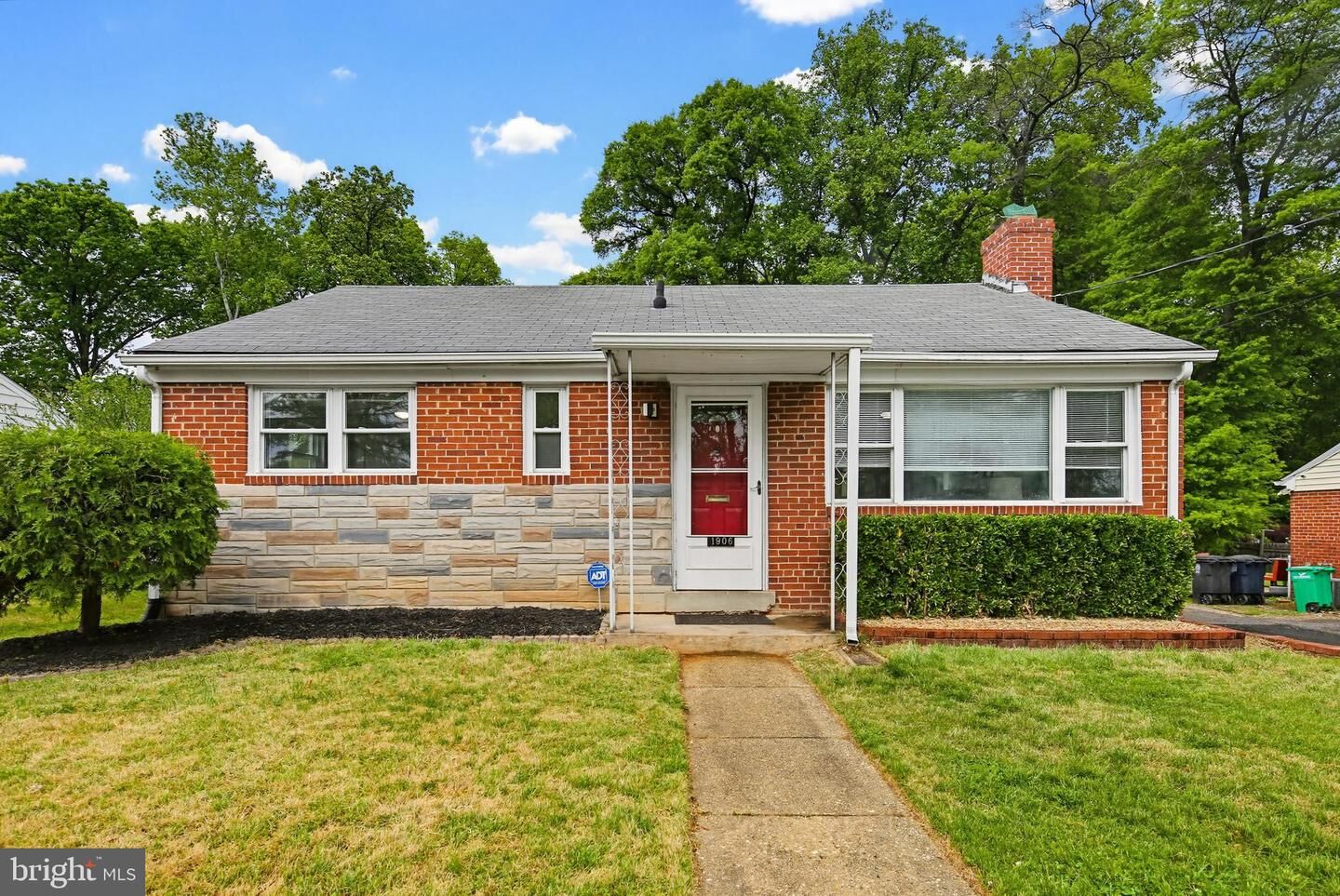 Property Photo:  1906 Merrimac Drive  MD 20783 