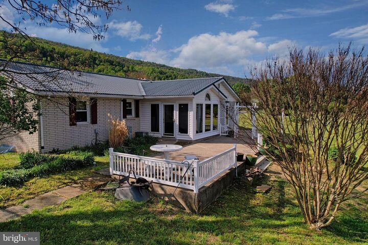 Property Photo:  7977 Knobley Road  WV 26726 
