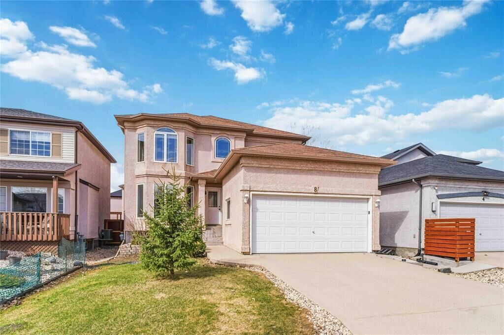 Property Photo:  8 Moncrief Lane  MB R3Y 1Y4 