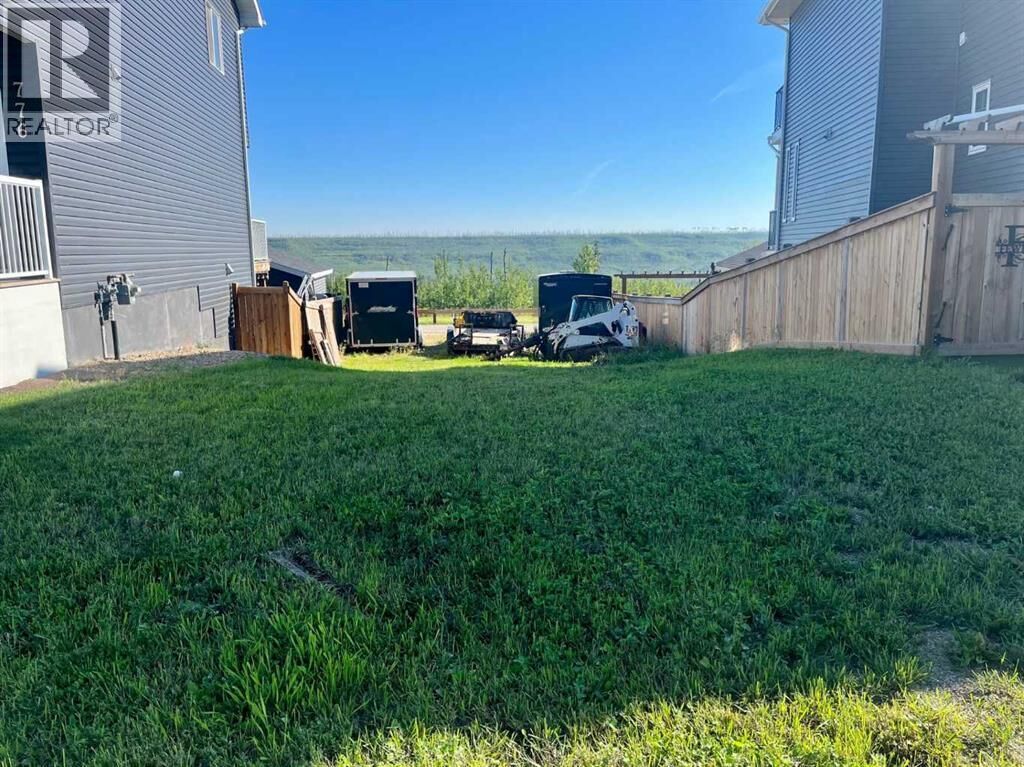 Property Photo: 772 Athabasca Avenue AB T9J 1H7