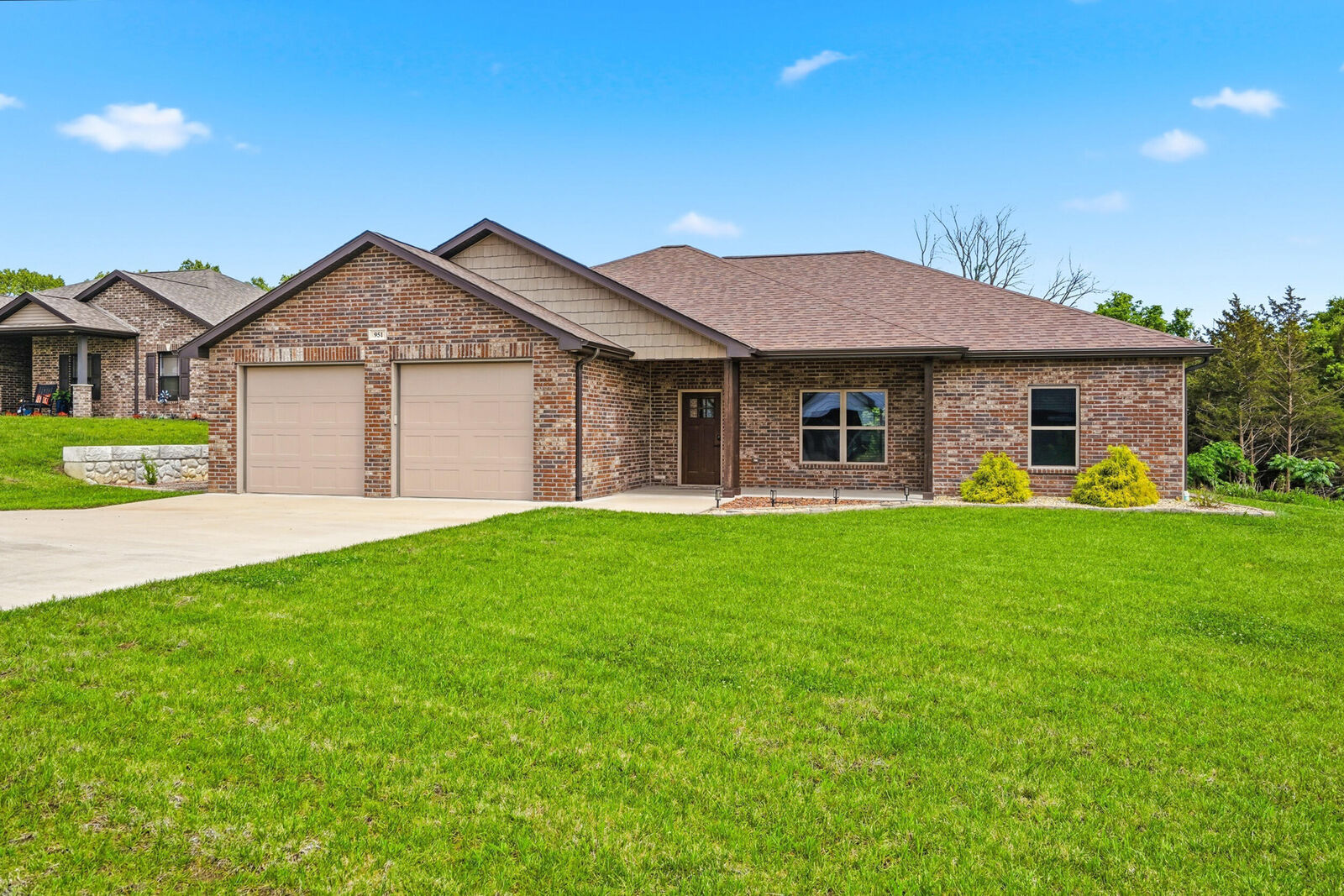 Property Photo:  951 Cochise Dr  MO 65043 