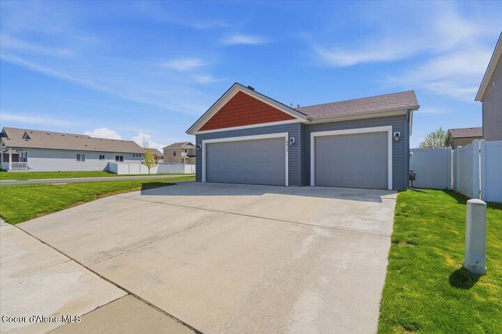 Property Photo:  8412 N Scotsworth St  ID 83854 