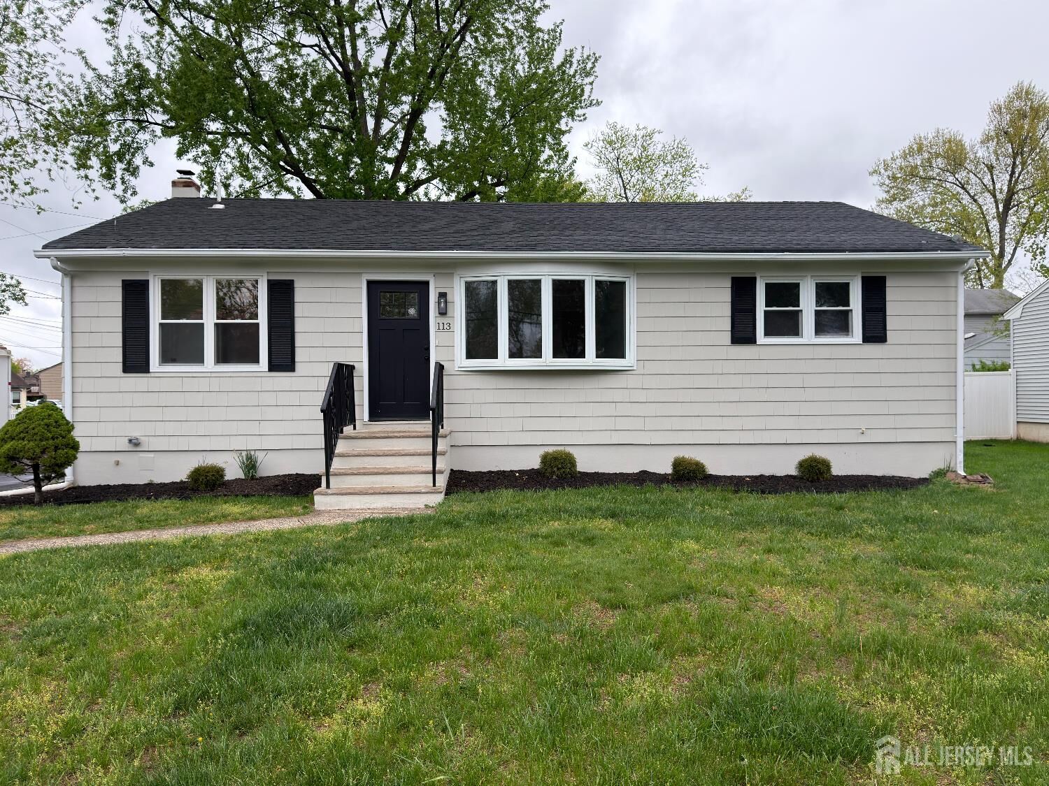 Property Photo:  113 Hadley Street  NJ 08854 