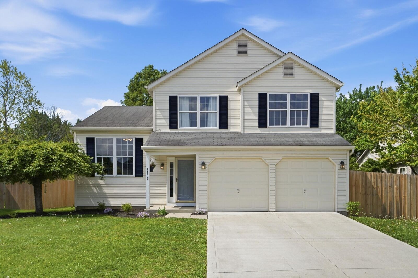 Property Photo:  1167 Romona Place  OH 43204 