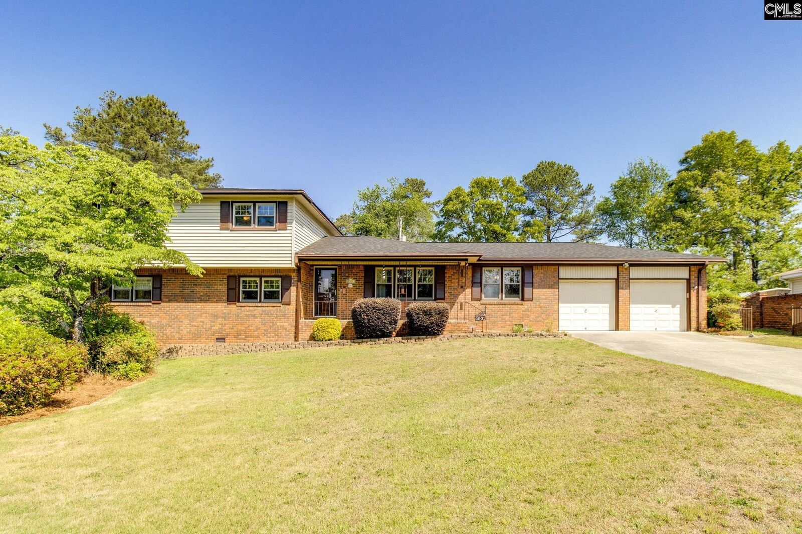 Property Photo:  2901 Hickory Nut  SC 29223-2114 