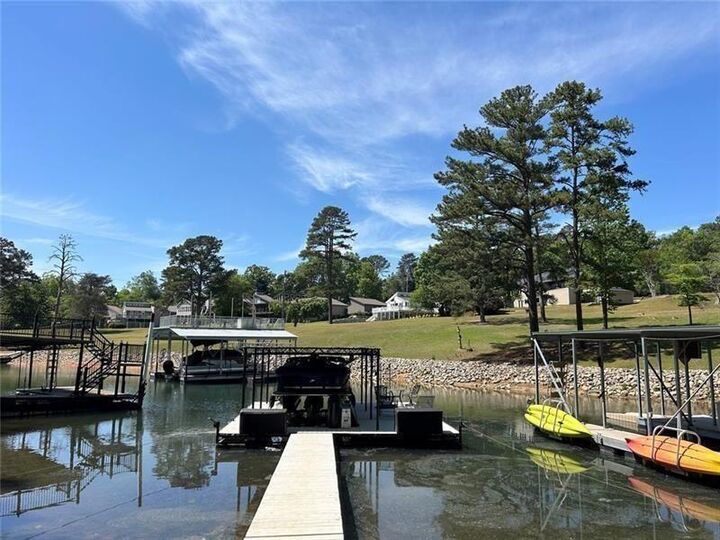 Property Photo: 7250 Timber Trail GA 30041