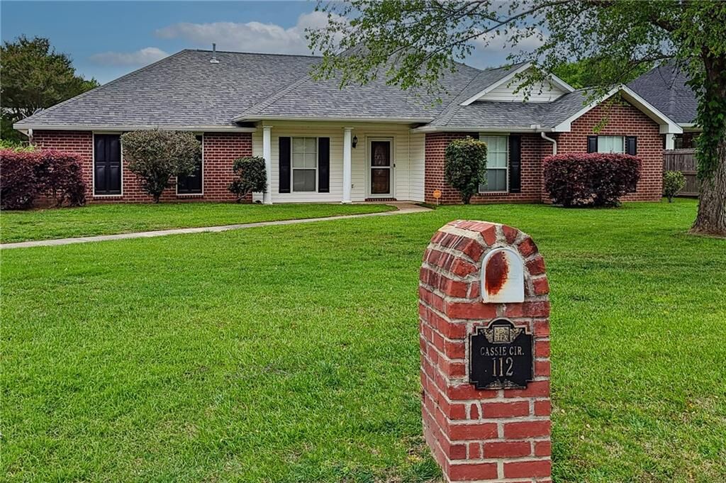 Property Photo:  112 Cassie Circle  LA 71457 