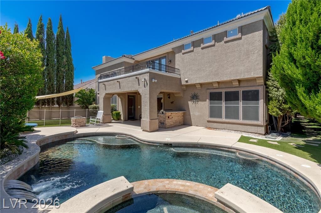 Property Photo:  300 Kingsclear Court  NV 89145 