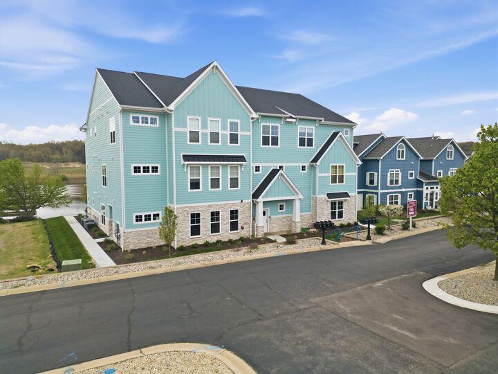 Property Photo:  6019 S Dune Harbor Drive H  IN 46368 