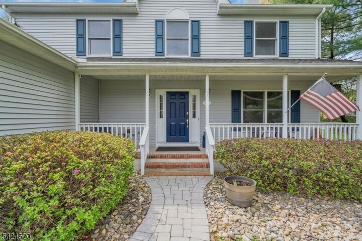 Property Photo:  17 Revere St  NJ 08807 