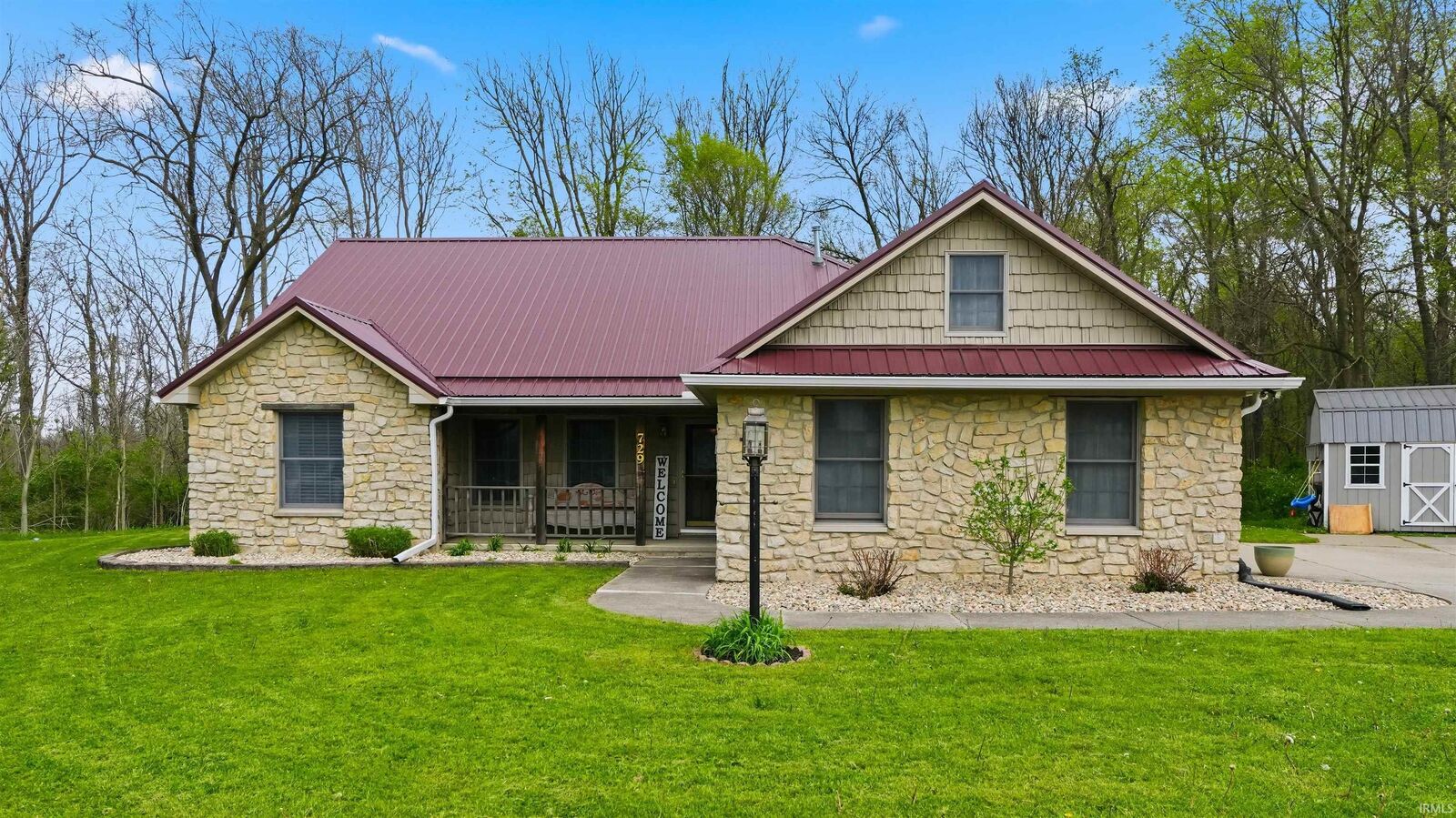 Property Photo:  729 Arcadia Court  IN 46755 