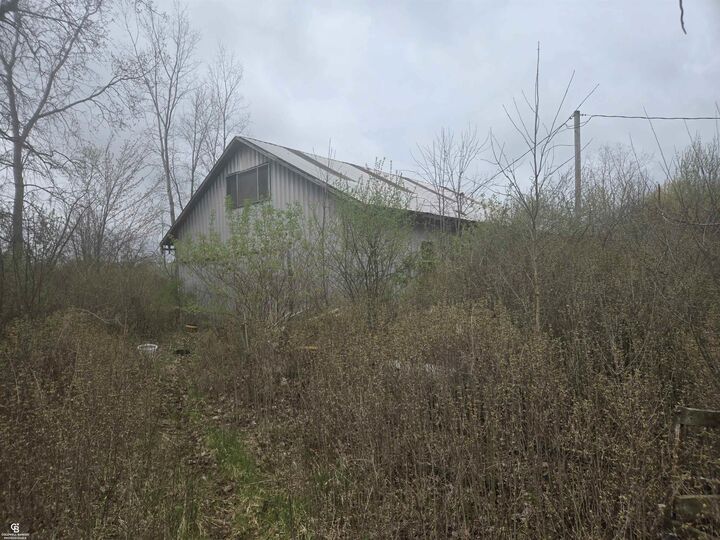 Property Photo:  5637 Metcalf Vl Road  MI 48049 