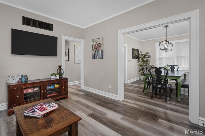 Property Photo:  622 N Benton Avenue  MO 63301 