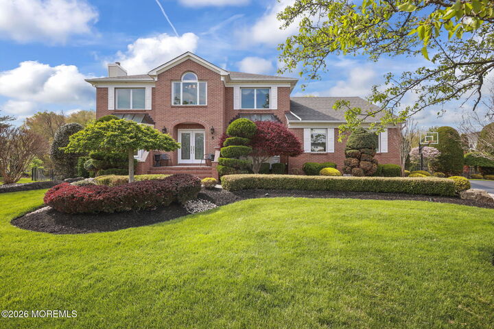 Property Photo:  5 Grace Court  NJ 07746 
