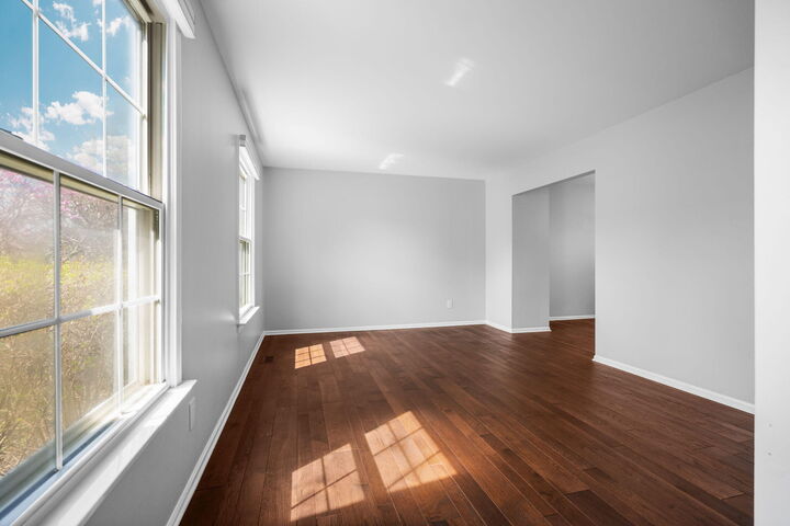 Property Photo:  5615 Pebble Ridge Court  MI 48108 