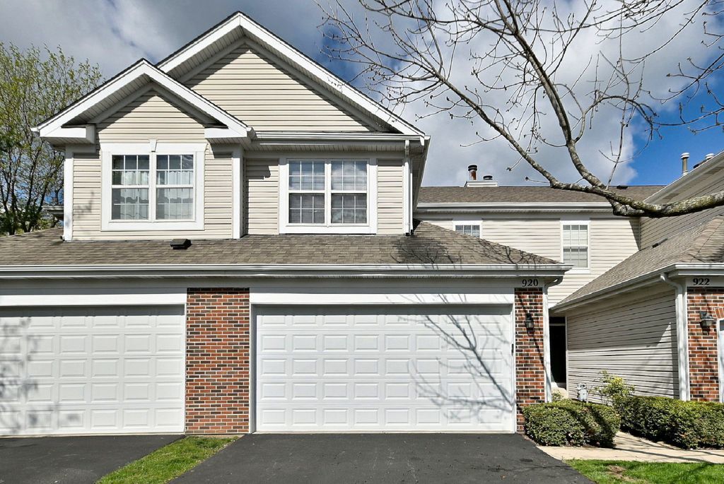 Property Photo:  920 Highgate Lane  IL 60030 