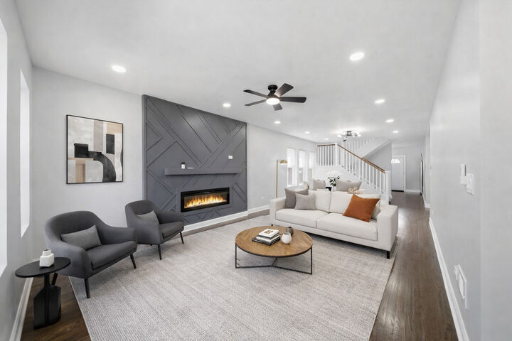 Property Photo:  9316 S May Street  IL 60620 