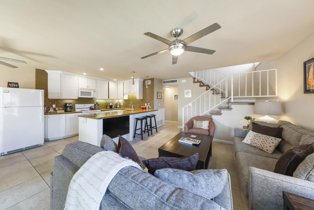 Property Photo:  45421 Lupine 1  CA 92260 