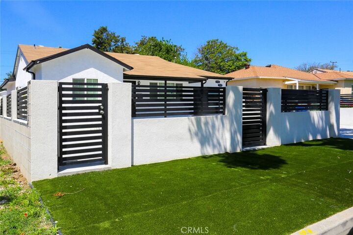 Property Photo:  /7523 Milwood  CA 91303 