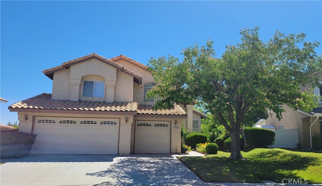 Property Photo:  44436 Shadowcrest Drive  CA 93536 