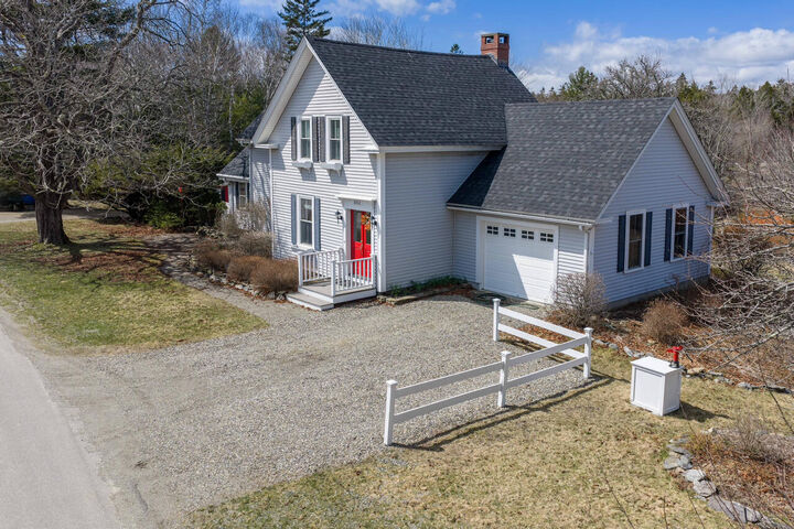 Property Photo:  1052 Meadow Pond Road  ME 04848 