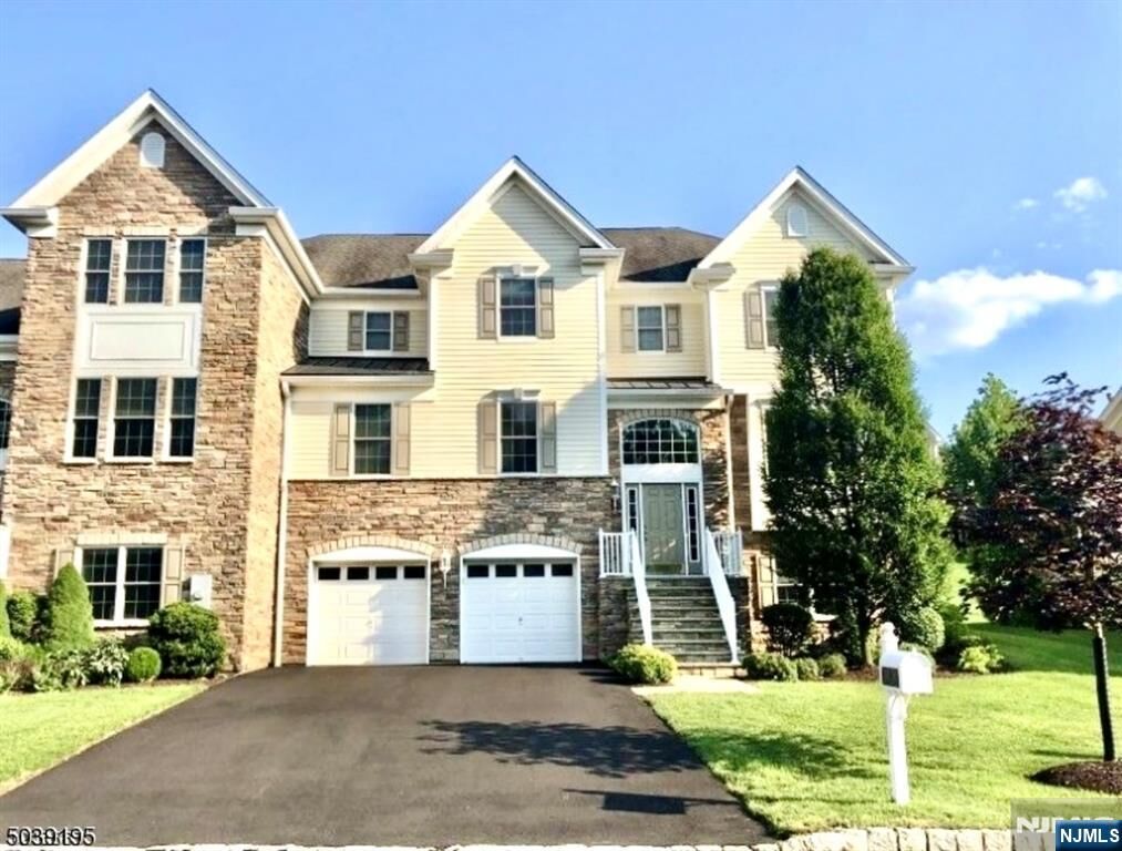 Property Photo:  19 Luth Terrace  NJ 07052 