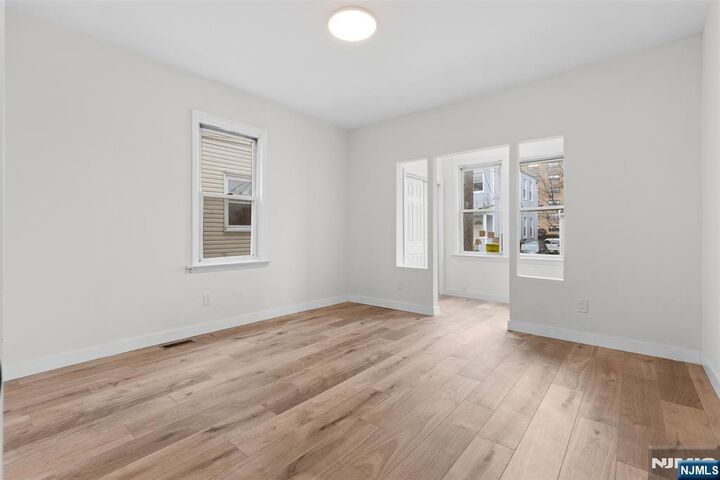 Property Photo:  3 Edison Place 1  NJ 07073 