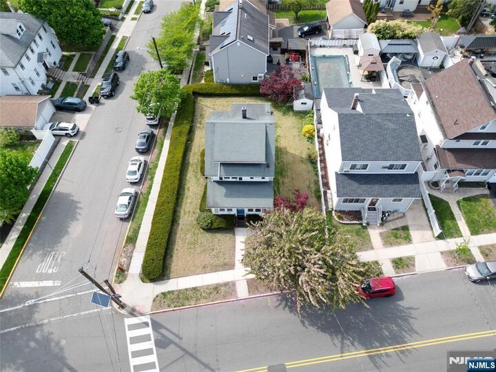 Property Photo:  455 Stuyvesant Avenue  NJ 07071 
