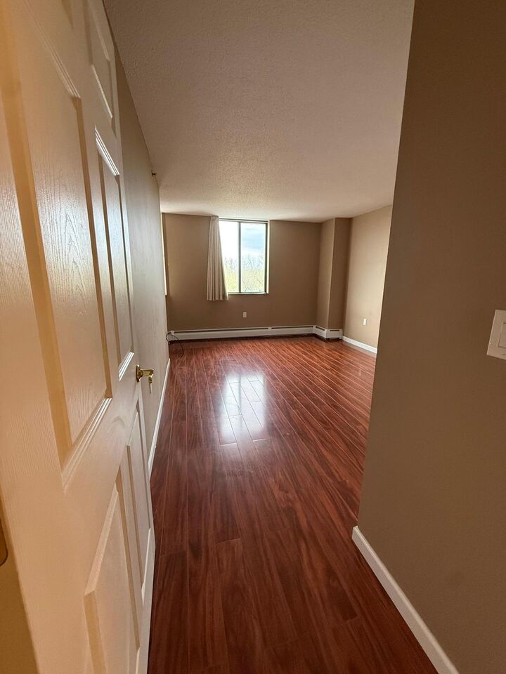 Property Photo:  6500 Woodlake Drive 707  MN 55423 